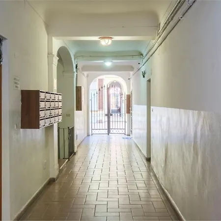 In Centro Con Giardino - Reste Il Sentiero Bed & Breakfast *