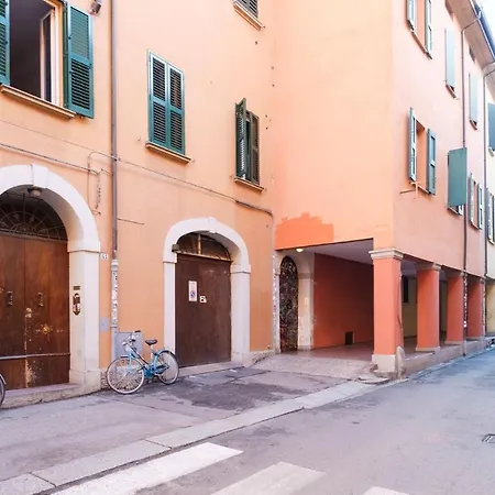 Bed & Breakfast In Centro Con Giardino - Reste Il Sentiero
